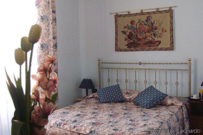บีแอนด์บีซอคจิออโนมิเชลานเจโล Bed & Breakfast ฟลอเรนซ์ ภายนอก รูปภาพ