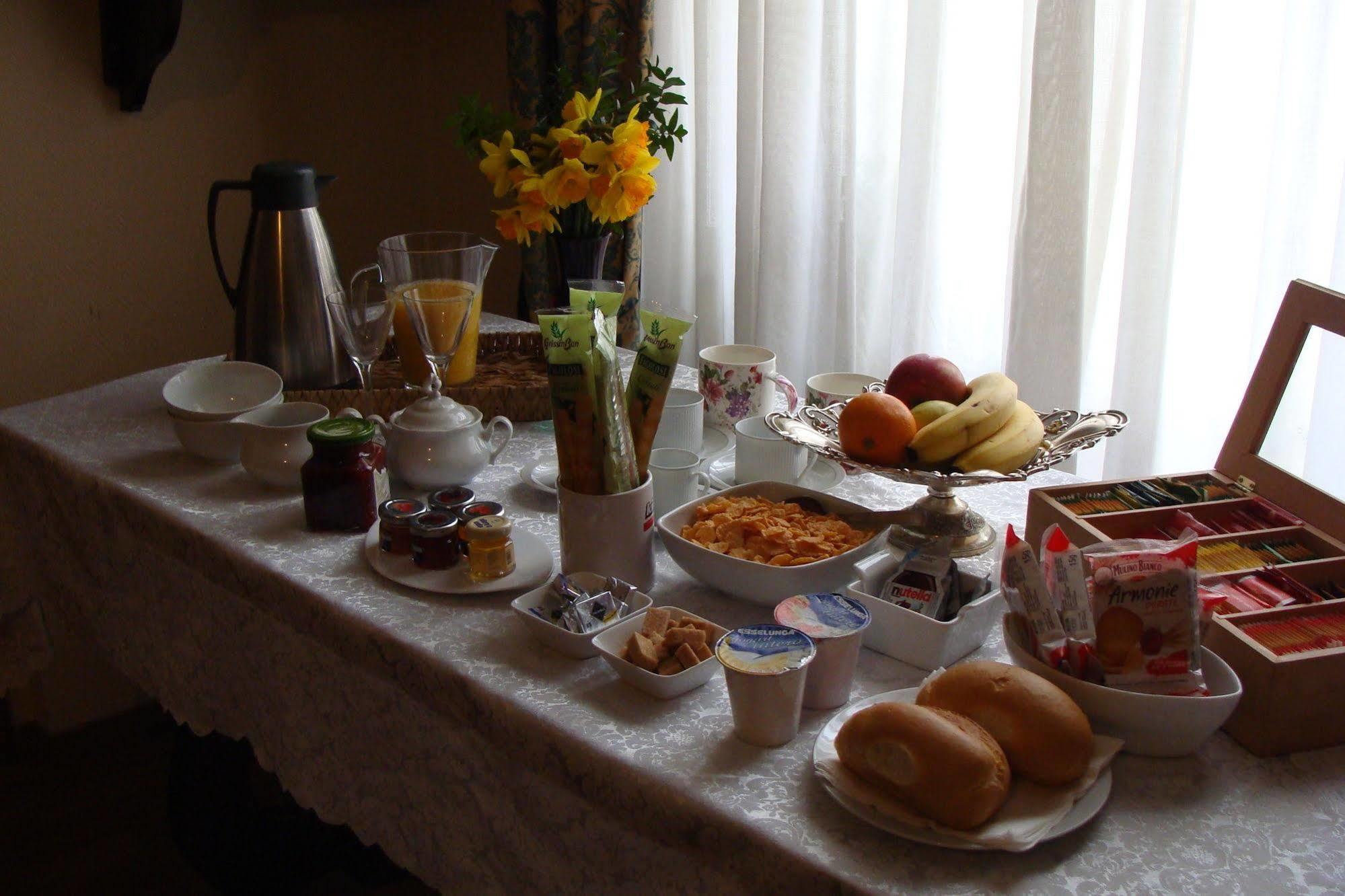 บีแอนด์บีซอคจิออโนมิเชลานเจโล Bed & Breakfast ฟลอเรนซ์ ภายนอก รูปภาพ